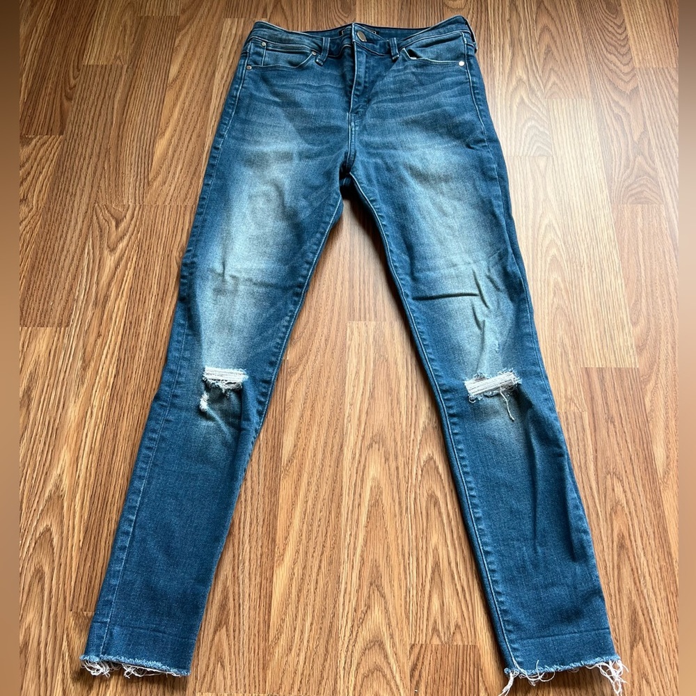 Abercrombie & Fitch AF Distressed Denim Mid Rise Skinny Jeans women’s 27 short